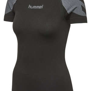 Hummel T-SHIRT First Comfort SS