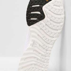 Adidas Schoenen Aerobounce Women