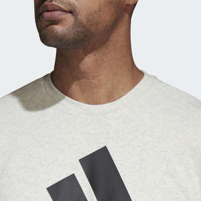 Adidas Ess Crew T-shirt